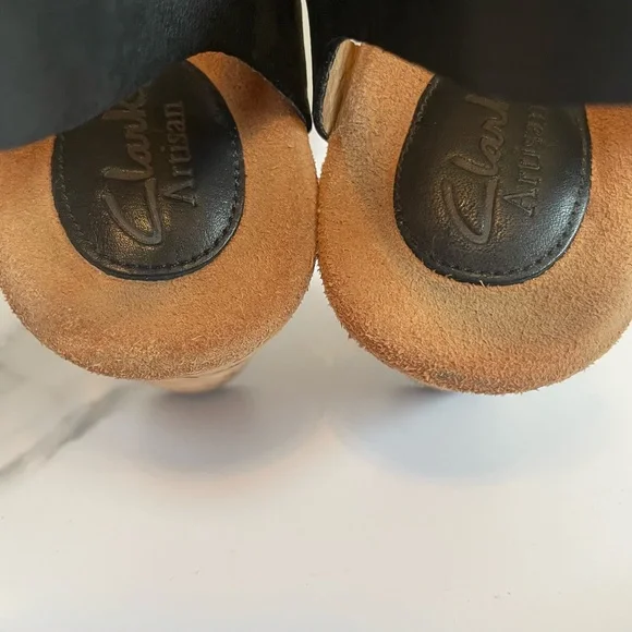 Clarks Artisan Black Leather Wedge Sandals with Buckle Straps - Picture 14 of 15
